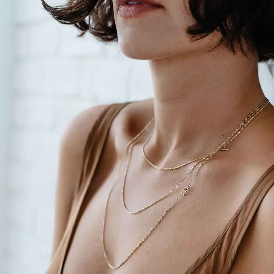 FINE 18CT GOLD NECKLACE "THE ESSENTIAL"