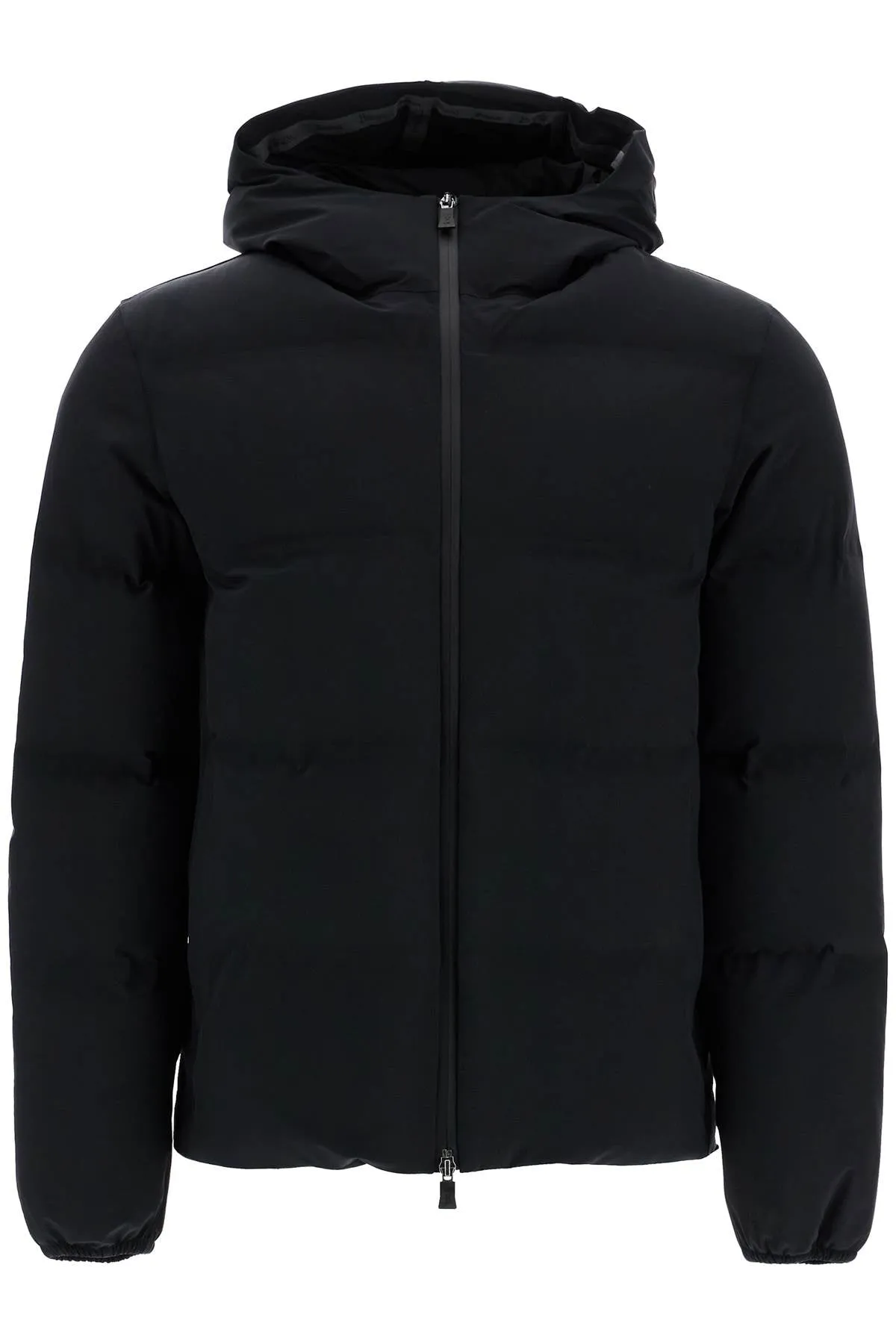 SHORT DOWN JACKET IN NEW IMPACT.